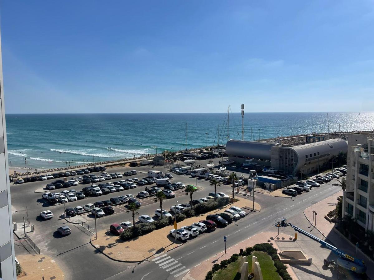 Oceanus Apartment Hotel Herzelia 외부 사진